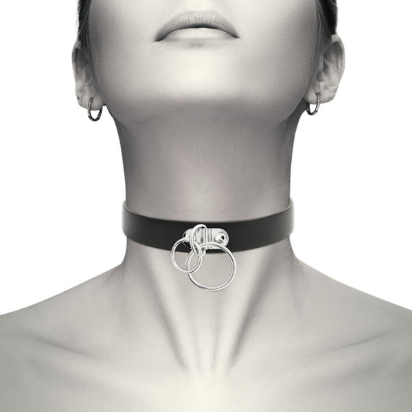 Sort choker fra Coquette Chic Desire med justerbare hægter