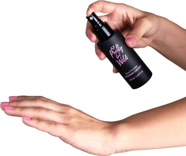 Body mist Secret Play Pretty But Wild i sin 100 ml sprayflaske