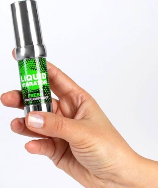Flaske med 15 ml af intimgelen Secret Play Fresh