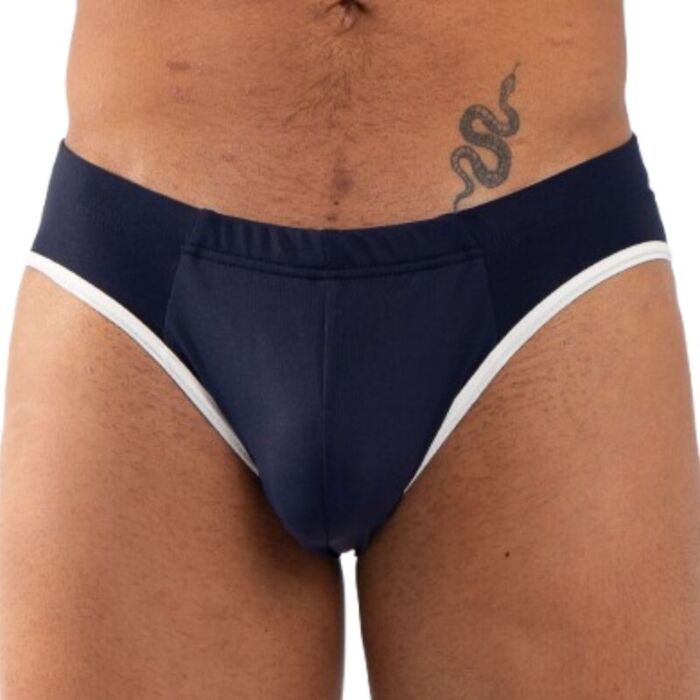 Slip BURN 020 med sensuel design og originalitet Slip BURN 020 med sensuel design og originalitet